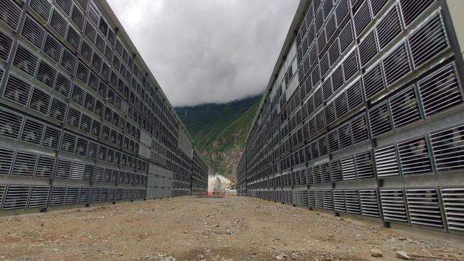 乌克兰比特币矿场被导弹，乌克兰比特币矿场